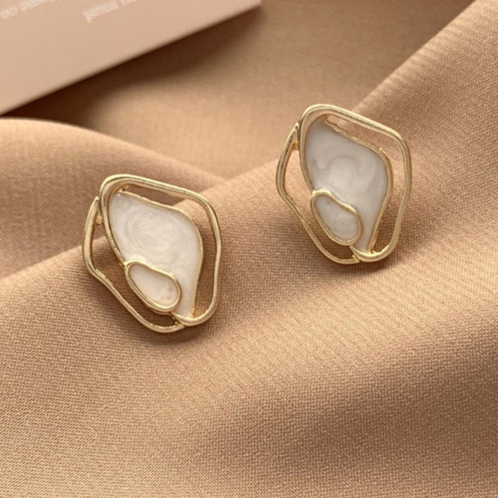 New!! Korean Fashion Shell Acetate Geometric Irregular Enamel Stud Earrings